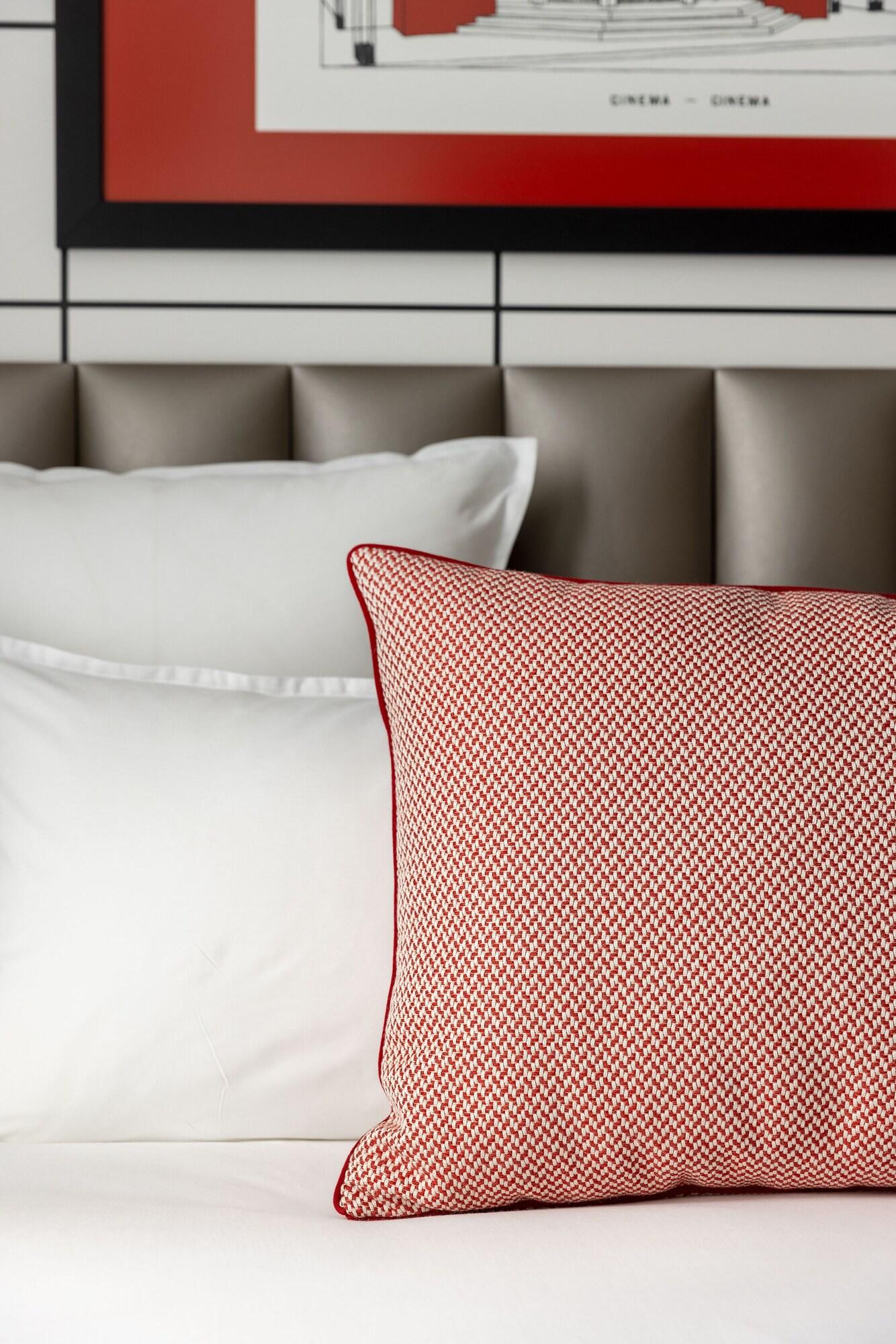 Moderniste Hotel Parijs