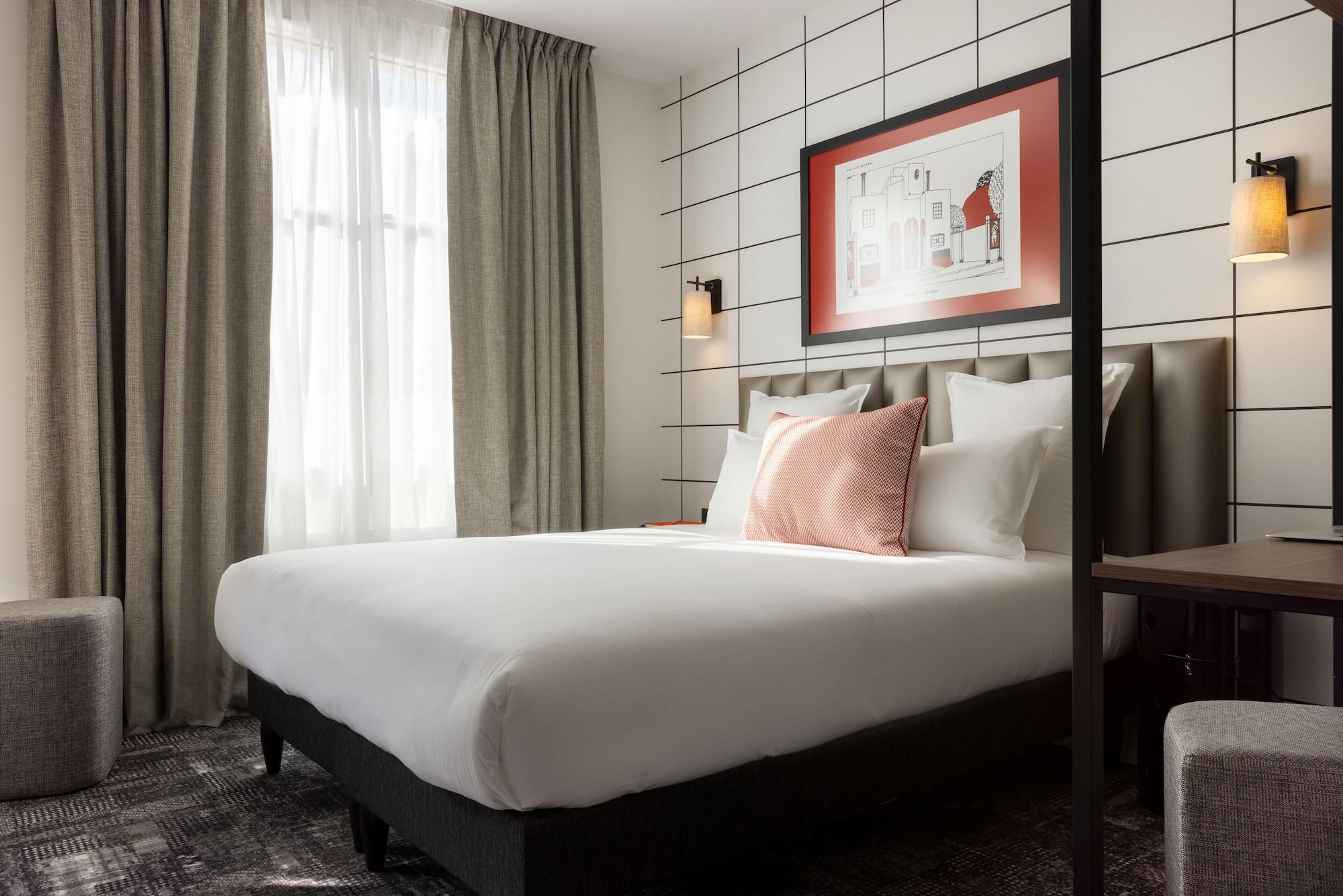 Moderniste Hotel Parijs